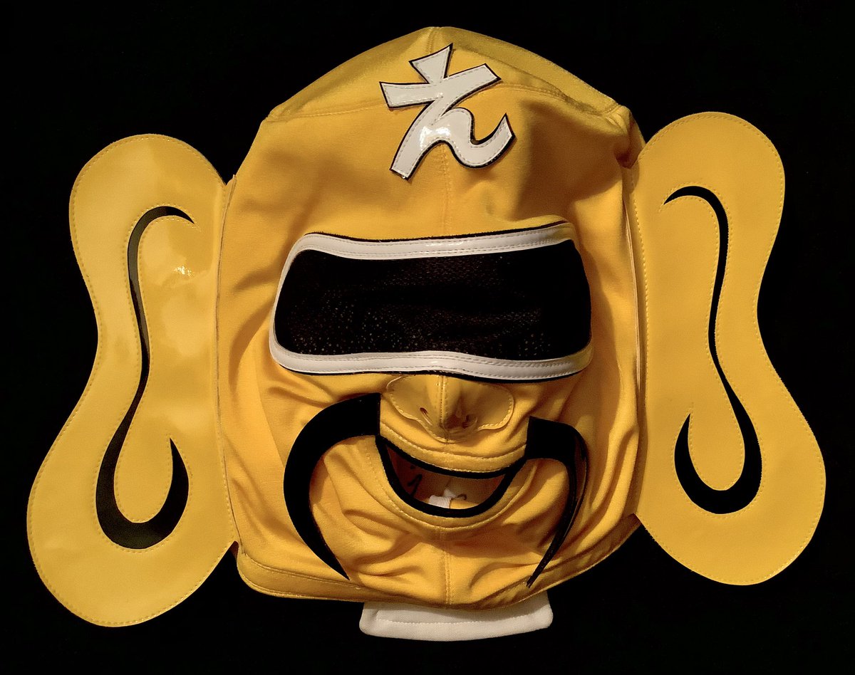 RHP4ever's tweet photo. Ebisu Yellow @kikutarochan mask worn in Osaka Pro @osakapro in 2004. Ebisu Yellow is one of the many known identities of the original Ebessan. This mask was made by Mr. Cacao @MISTERCACAO. #EbisuYellow #Ebessan #OsakaPro #osk_pw https://t.co/GwoOuKFBUX