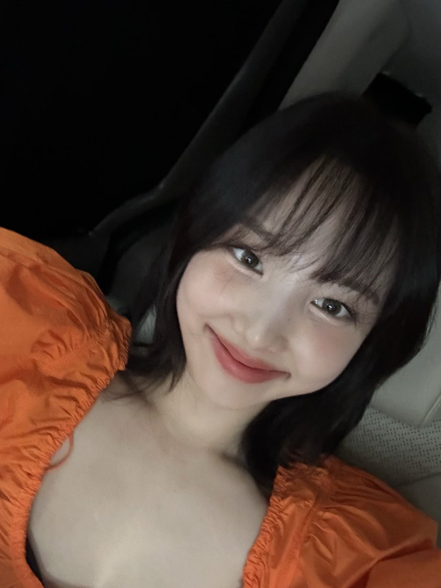 NAYEON POSTED