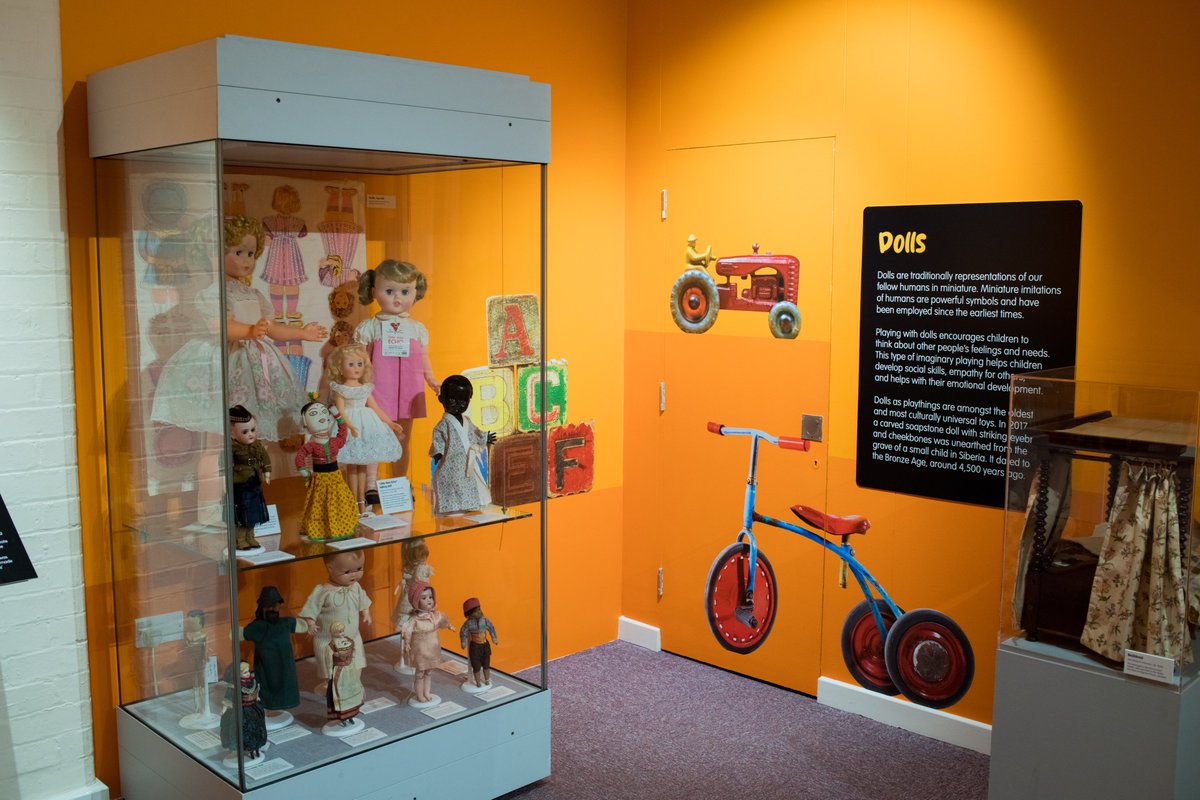 leicestermuseum's tweet photo. #PlayTime!

Exhibition on now including a 1930s peddle car, dolls houses, lead soldiers and an array of dolls.

Come and see the original DOMINOES toy sign on display, the first time all the letters have been on display since the shop closed #NewarkeHouses
https://t.co/Ov8RWAvE91 https://t.co/Y6fOFDDvOY