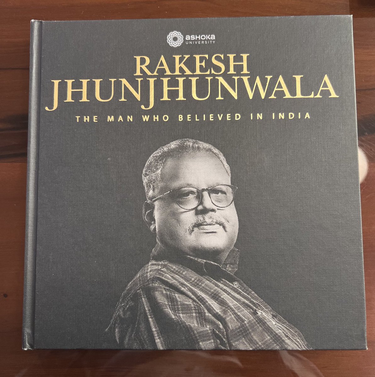 ravidharamshi77's tweet image. Fitting tribute to Shri Rakesh Jhunjhunwala as Ashoka University opens Rakesh Jhunjhunwala school of economics and finance. Cannot believe he is no more amongst us. Sorely missing his optimism and take on Indian markets and economy. #legend #investinggreats #rakeshjhunjhunwala