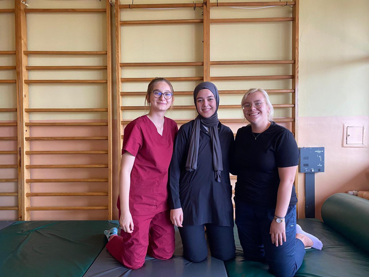IsuErasmus's tweet photo. Seyhan, a future physiotherapist of our university is having her internship at our partner Calisia University-Kalisz, Poland and having one-on-one experience with the patients.🇹🇷🇪🇺🇵🇱 #istinyeli #istinyeuniversity #isu #isü #erasmus #traineeships https://t.co/txeYHFJr6E