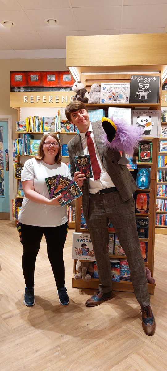 WaterstonesSwin's tweet photo. What an amazing start to our A Summer of Stories week!
We have signed books from our events today in store now π€©
Thank you to everyone who has come along so far and we hope to see you throughout the week!
#LiveLocalShopSwindon #ChooseBookshops #ASummerOfStories https://t.co/dy9WWbCTuY