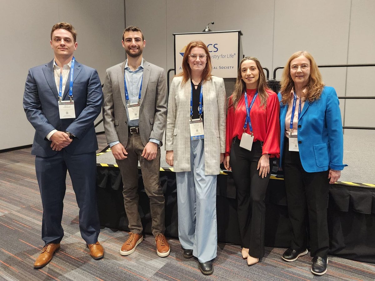 Good morning from the #ACSFall2023 Awards Session 2! Come join us in Moscone, Rm 3 to hear about the research the #MEDI predoc fellows (@it_carolinetime @ben_deprez Brian Anderson, Dalia Soueid) have been doing! #WomenInSTEM