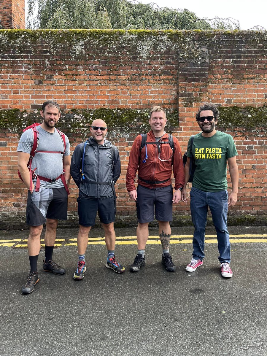 Police officers complete their Blue Light Hike and raise more than £6000 for PTSD999 civilnuclearpolicefederation.org.uk/pubs/hikecompl…