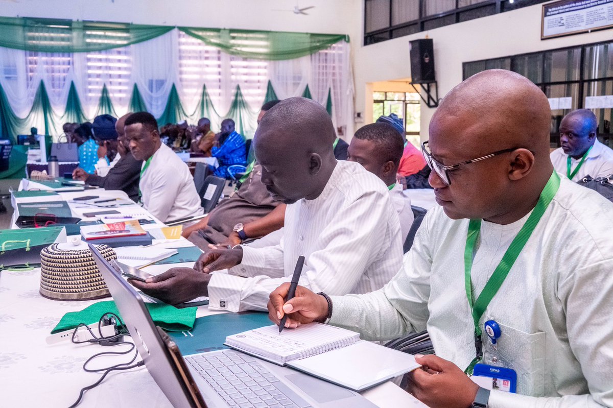 CalebMutfwang's tweet photo. I declared open the retreat and onboarding of New political appointees at the National Institute for Policy and Strategic Studies (NIPSS), Kuru, today.

I had charged political appointees to aggregate their collective thoughts and work as a team for the purpose of effective service delivery to Plateau people.

We are coming at a critical time in the history of Plateau State, when the expectations of the people on government are very high.

Nothing justifies this matter than the spontaneous outbreak of joy that greeted our emergence after the elections were announced, followed by the inauguration held on May 29 which was unprecedented in the history of Plateau state.

I am praying and hoping that the confidence of the people of Plateau State that has been reposed on us will not be in vain. For us not to disappoint the people of Plateau State, we need to come together and understand ourselves and work as one unit.