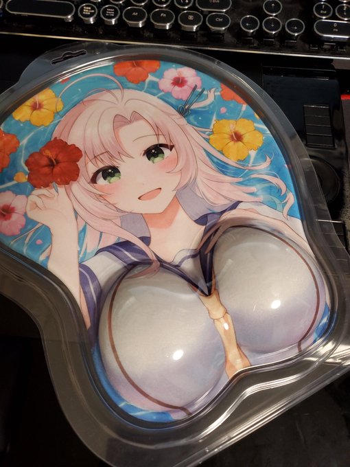 ぐへへ…堪能するぜ… 