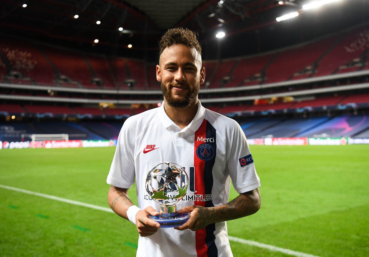 Winston91's tweet photo. C'était l'euphorie
C'était la magie
C'était le football
C'était les émotions

C'était Neymar Jr https://t.co/6LmjkcCn52