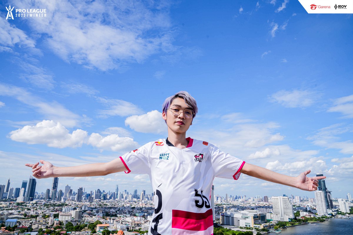 GarenaRoVTH's tweet photo. ไปถ่ายวิดีโอเปิดตัว❌
ไปถ่ายรูป���งไอจี✅
#RPL2023Winter #RoV https://t.co/SytBHSuVmH