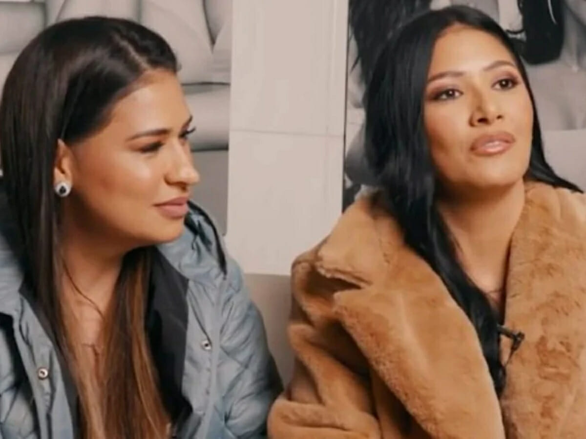 ObsFamosos's tweet photo. Simaria não teria superado o fim da dupla e justifica o sucesso de Simone | https://t.co/aVjikbzgr8
#SimariaMendes #SimoneESimaria #SimoneMendes https://t.co/P0pCo23BPo