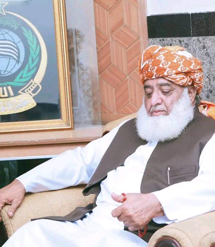 امام وارثین الانبیاء
#علماءحق_وطن_کےپاسبان