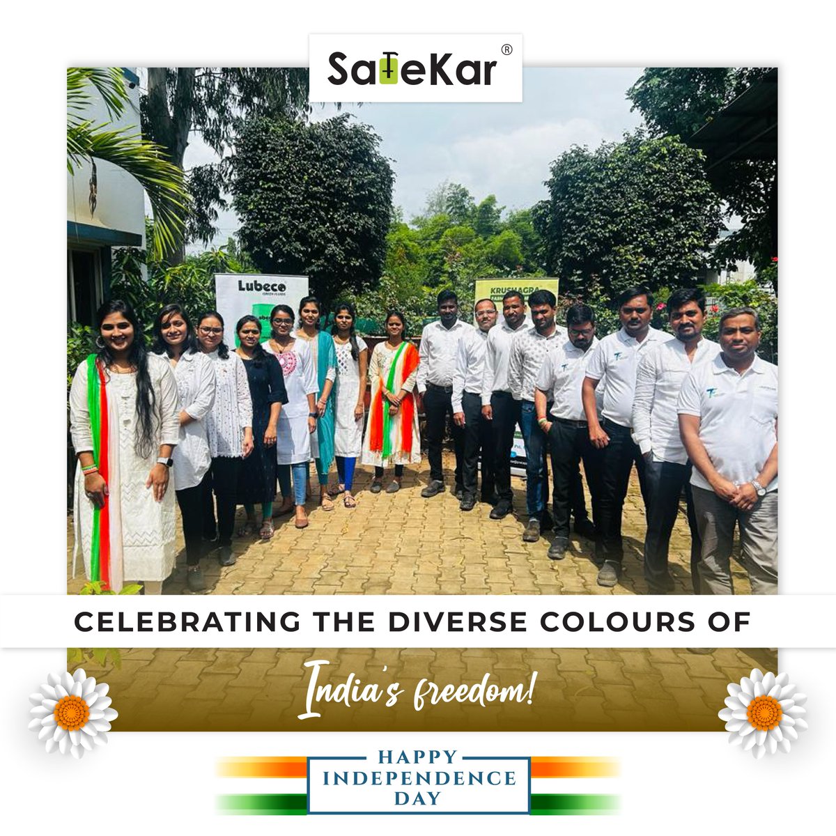 SafeKarIndia's tweet photo. Today, let us celebrate all the diverse colours of our nation’s culture, traditions and values! Here's to a day of pride, togetherness, and the vibrant tapestry of our nation's history! Safekar, a PTCPL group brand, wishes everyone a Happy Independence Day!

#SafeKar #PTCPL https://t.co/yEOa6pqEqr