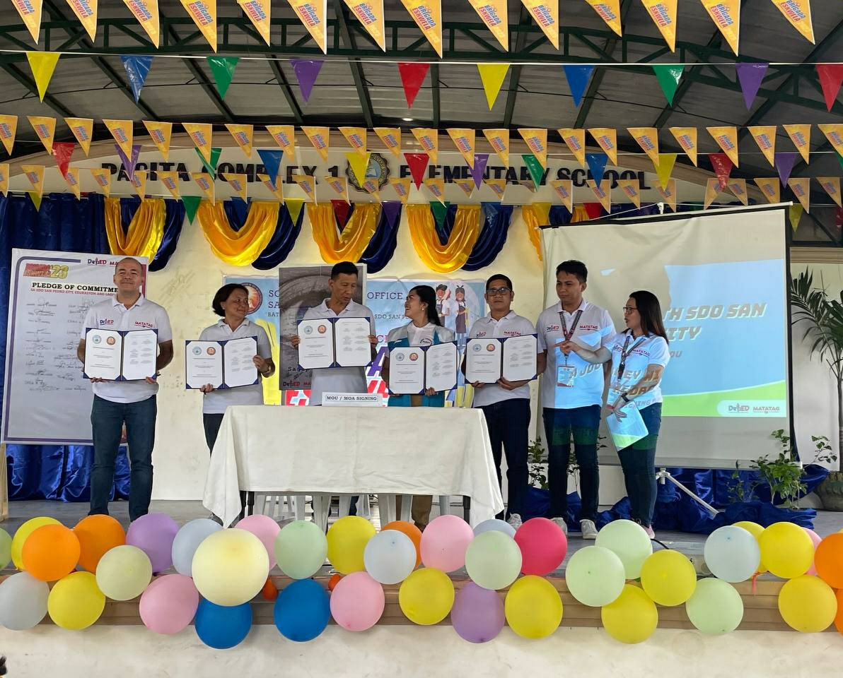 hwpl_ph's tweet photo. MOA Signing between Deped Tayo SDO City of San Pedro, Laguna and HWPL represented by Ms. Alecka Fajardo, National Coordinator for Peace Education
#PeaceEducation #brigadaeskwelakickoff #BrigadaEskwela23 #BrigadaPH #BrigadaEskwela #DepEdMATATAG https://t.co/at4oUBOUTc