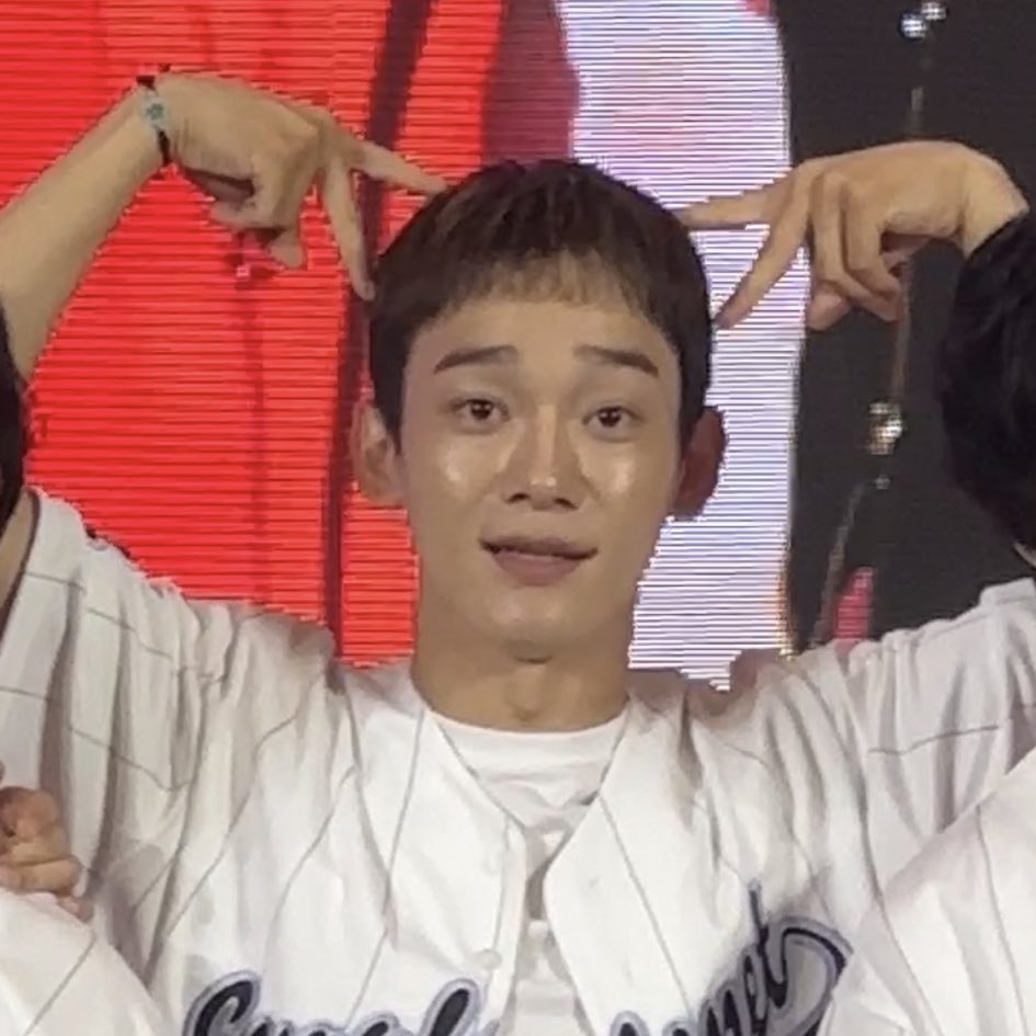CHENlog's tweet photo. /ᐠ - ˕ -マ Ⳋ
#CHEN #첸 
#JONGDAE #종대 https://t.co/em5WBFPGFx