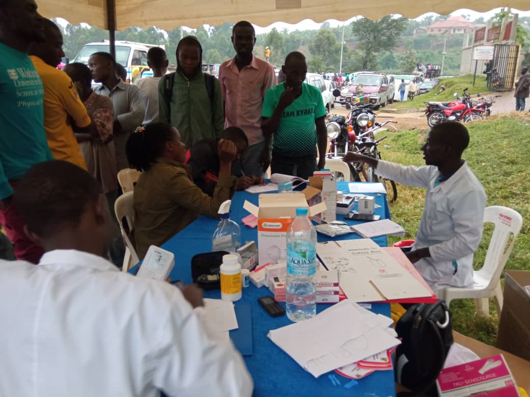 aidscommission's tweet photo. Cultural Leadership involvement continues to give us mileage in the #HIV response. The Empango Celebrations and Omupiira  Gwa'masaza (Cultural Sports Day ), presented us an opportunity reach the population with messages and HIV testing services in a bid to; #EndAIDS2030Ug https://t.co/WmLfiR5bbZ