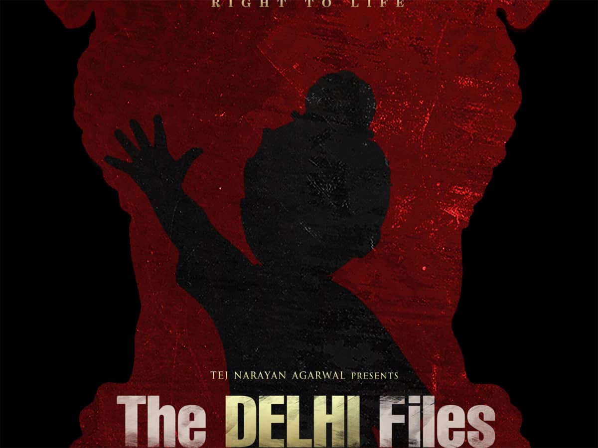 Vivek Agnihotri's AMA on X revealed updates on 'The Delhi Files'. After 4 years of detailed research, it's now in the scripting phase. Lights, camera, action set for January next year!  

#TheDelhiFiles #BollywoodUpdate #News #VivekAgnihotri #Mithun