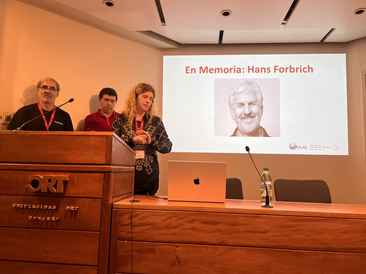 <a href="/EdelweissK/">Edelweiss Kammermann</a> kicks off the event in #Uruguay #LatamTour2023 <a href="/oracleace/">Oracle ACE Program</a> <a href="/oracleugs/">Oracle User Groups</a> <a href="/laouc/">LAOUC</a> <a href="/dbozzolo/">Daniel Bozzolo</a> with fond memories of those not with us but were part of the community <a href="/ncalerouy/">Nelson Calero</a>