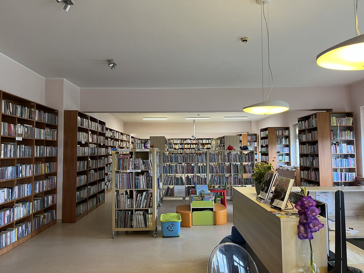 DBiblioteczny's tweet photo. Kolejni partnerzy w ramach innowacyjnego systemu wypożyczeń międzybibliotecznych są z województw: łódzkiego i pomorskiego! Witamy bibliotekę GOK w Domaniewicach i MBP  Pelplin😄 #interlibraryloans #wypożyczenia #międzybiblioteczne #Depozytwpodróży #biblioteki #library https://t.co/M9ryrfoZsY