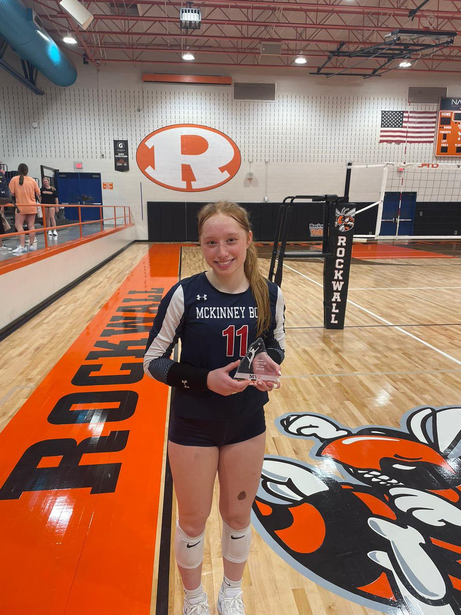 aromo22's tweet photo. I am so happy and honored to announce that I was awarded the MVP title at the Battle of the Rock this weekend!! Our team fought long and hard for this trophy defeating Prestonwood in the championship!!!🏆💪🏼 

@VBallrecruiter @CoachSamWol23 @Jennabanz @vballphil @arete_athletics https://t.co/HOsYWWqHAD