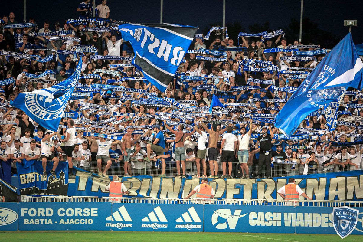 UltrasMadeinFR's tweet photo. ⚽️ Bastia - Valenciennes
📢 Tribune Petrignani !
📆 Samedi 12 août 2023
#SCBVAFC https://t.co/c2vq8w7Ci5