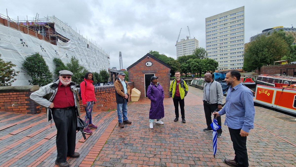 run_taz's tweet photo. #LetsWalkWithAHealthcareProfessional
Great to have Nick, Clinical Prescribing Pharmacist out on the walk this morning from Broadway HealthCentre @BroadwayGP
#letswalk
#letswalkwithadoctor
@CRTWestMidlands
@CanalRiverTrust https://t.co/aD9x5aaTEW