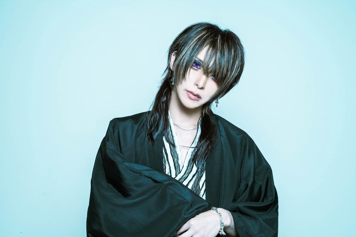 KAKUMAYの夏が来たー！】 Vo.真虎 @MAKO_KAKUMAY #KAKUMAY #KAKUMAY夏