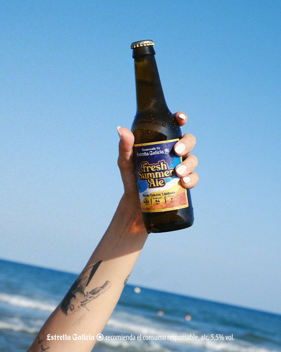 estrellagalicia's tweet photo. Pilla la botella con tantas ganas como pillas tus vacaciones de verano.
Ahora con la #FreshSummerAle se te harán los días muuucho más fresquitos☀️
#SeasonalsEG https://t.co/36ZBENj7Wk