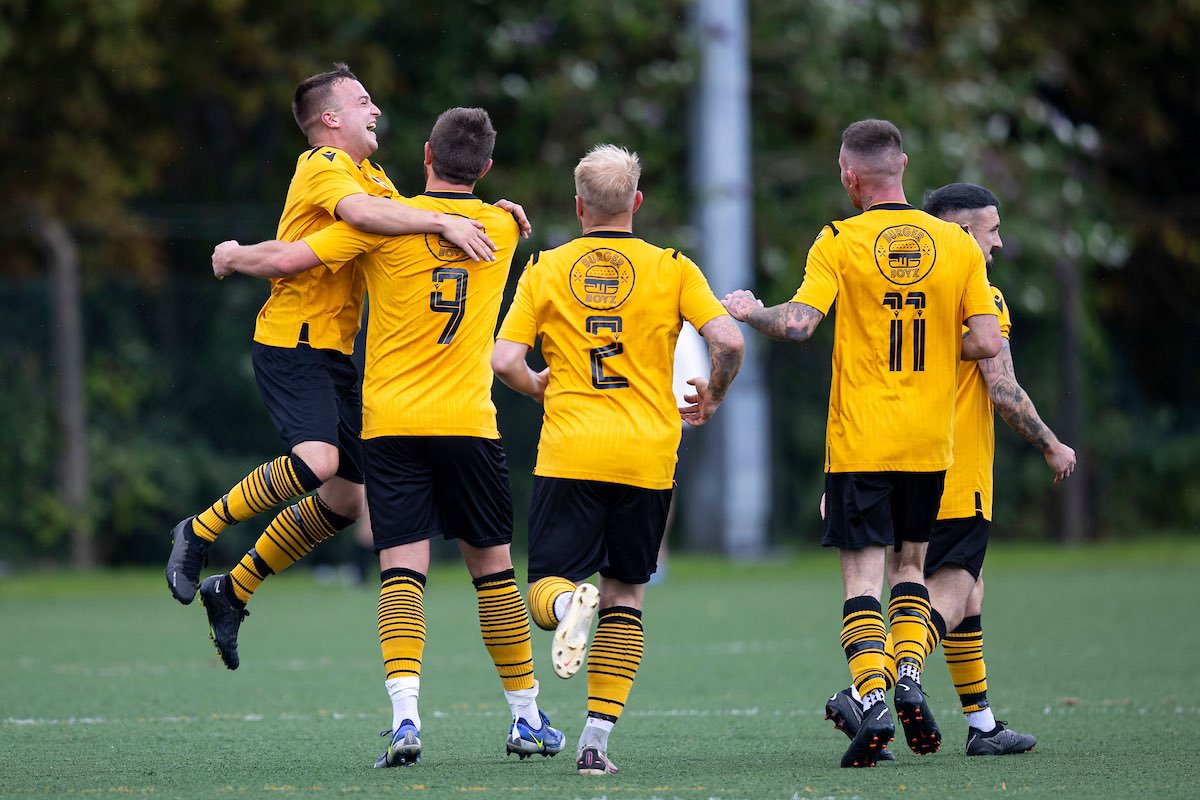 Mark Pitman tweet media