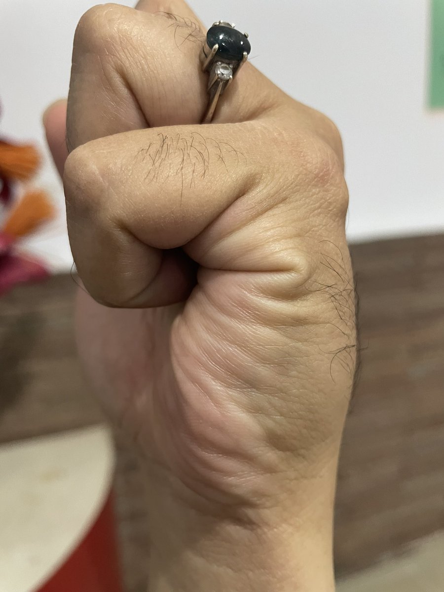 dpasaribu00's tweet photo. Reply pake foto ini ya. tangan kiri. gw ceritain nanti kisah cinta lo kaya gmana. Yuk buruan ... Follow, Repost dan like ya biar rameee https://t.co/kjRQGLCghb