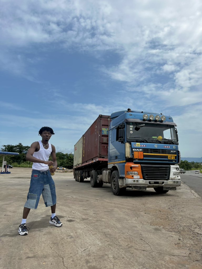 brunokaymusic's tweet photo. New gbedu for ya ears soon🤲🏾🦅 https://t.co/riRlGy7cFU
