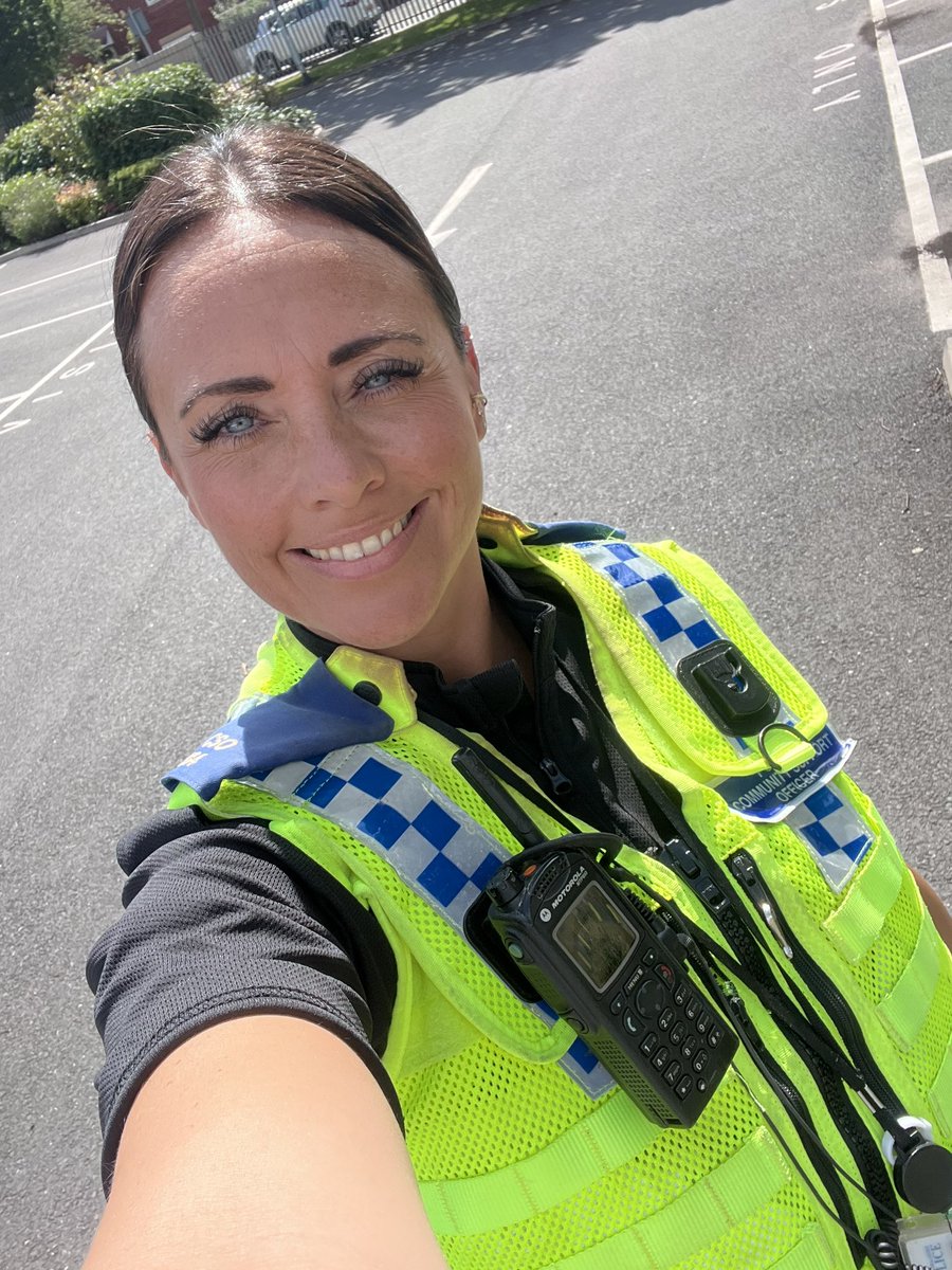 PCSO Louise Rothery tweet media