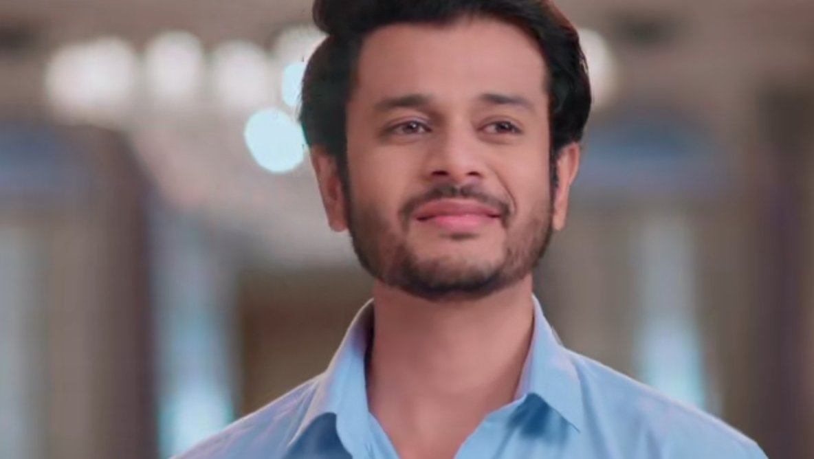 MaAn_beauties67's tweet photo. This is the anthr scene whr evry one is imagining him after his death and he is here thanking everyone for giving him so much love💔. #JaySony u made me cry😭 in the last scene of ur #Abinav's character.💔
So thought to I'd share this scene with my #Anupamaa fd
3/3
#Yrkkh https://t.co/vkpYjfgCBG
