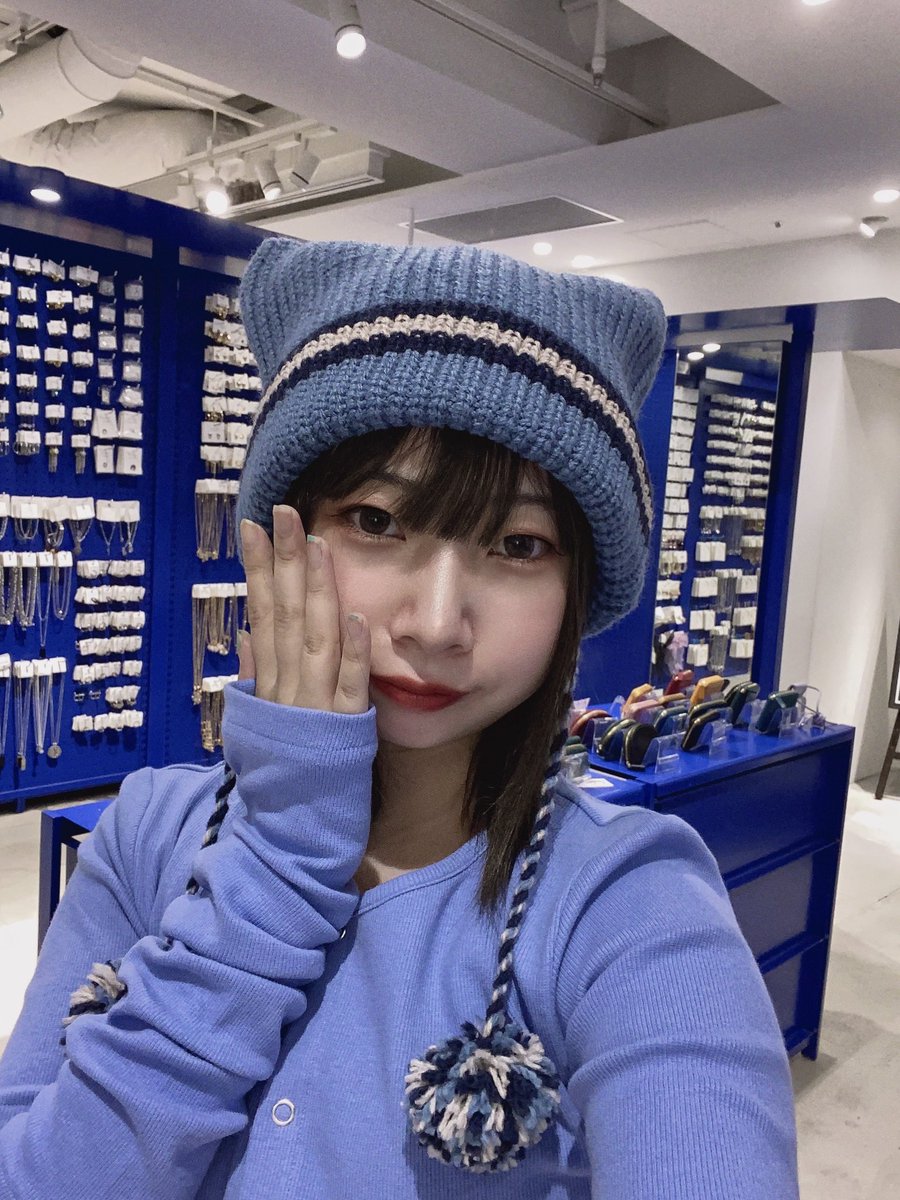 reee_ka__'s tweet photo. alandがあのちゃんとコラボするよ！！
18日から始まります🩵
アイテムは.stから予約可能です🫶🏻
#あのえーらんど #あのちゃん #拡散RTお願いします #拡散希望 https://t.co/ReAm4mivfb
