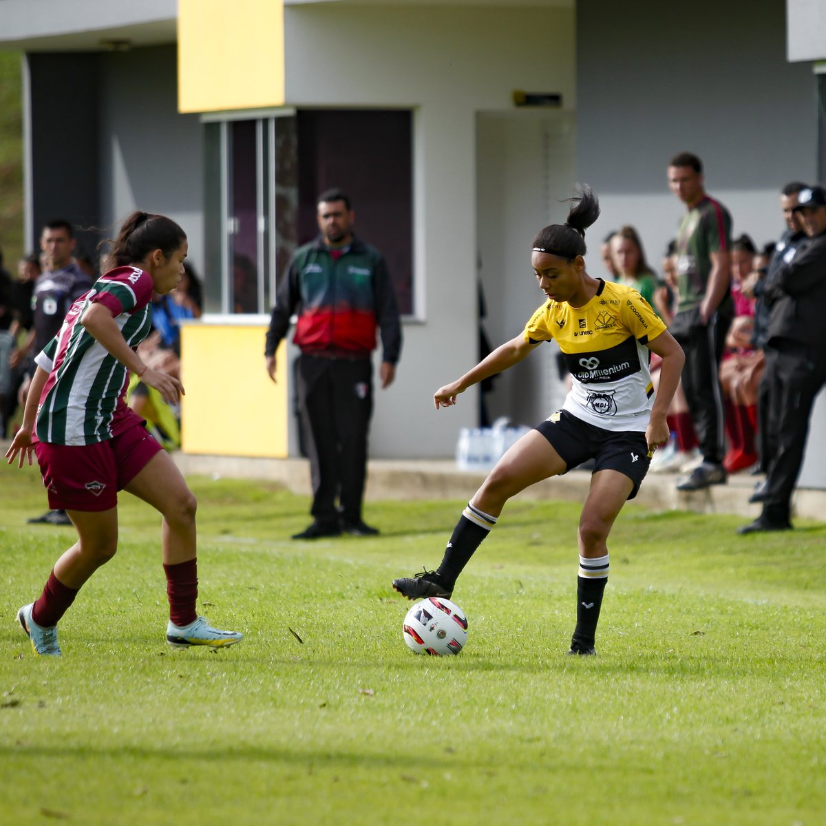 criciumafem's tweet photo. A equipe feminina do Tigre empatou com o Fluminense de Joinville pelo placar de 2 a 2 na segunda rodada do Campeonato Catarinense.

Saiba mais em:
https://t.co/S3qi7aQMG4 https://t.co/6B9ulobmPS