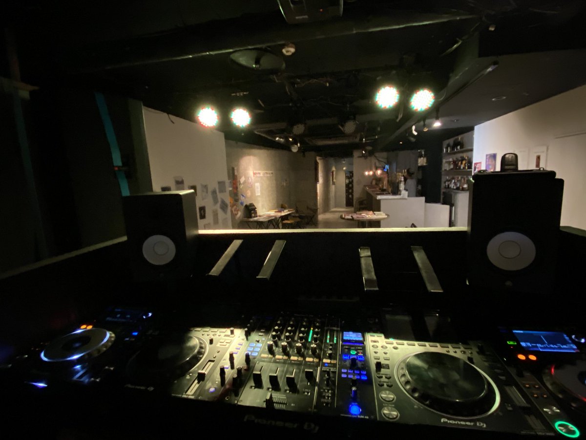 hs_wonder's tweet photo. TOGENの世俗本展覧会、初日から大反響を沢山いただき、実にやり甲斐ある一日になりましたわ😊ほんと来場された皆さんに厚く感謝しやす!まだ水曜木曜と続きますので、引き続きよろしくお願いします!
#TOGEN
#世俗本展覧会 https://t.co/w8gWMyTMDu