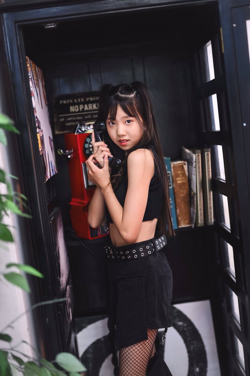 2023.7.9 ららちゃん 娑婆に出られたらやっぱ電話っしょ🤙😌 #らら