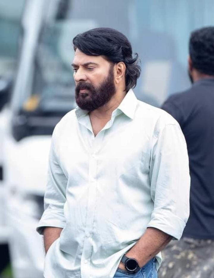 BilalJohn2021's tweet photo. Megastar Latest 🌟

From the location of #AbrahamOzler

@mammukka #Mammootty https://t.co/UMNVmCzwSW