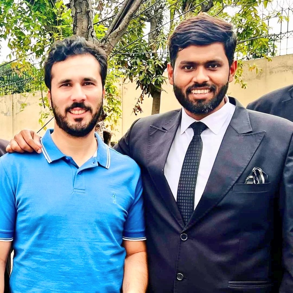 HaroonKiyani20's tweet photo. زندگی اتنی غنیمت تو نہیں جس کے لیے 
عہ�� کم ظرف کی ہر بات گوارا کر لیں!

#ReleaseHassanNiaziandHaiderMajeed https://t.co/fyJTlNuKc4
