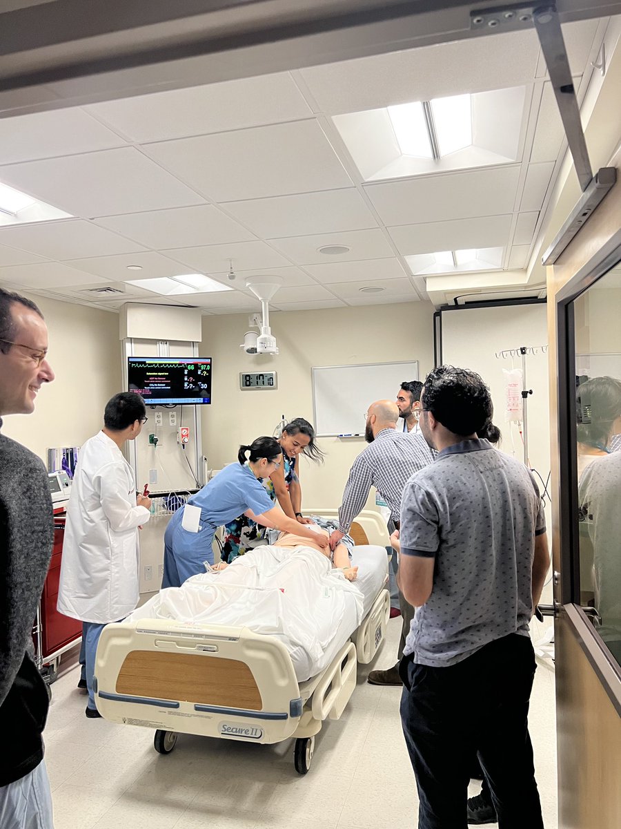 BrighamThoracic's tweet photo. Only 2 more weeks left of our Summer @BWH_STRATUS Sessions! Each week features a new technique for our trainees to practice in our simulation center. Our @Northeastern co-op students are also jumping at the opportunity to learn from our faculty! 
#VATS
#Nissen
#Anastamoses
#AVR https://t.co/Uvzan5JEsX