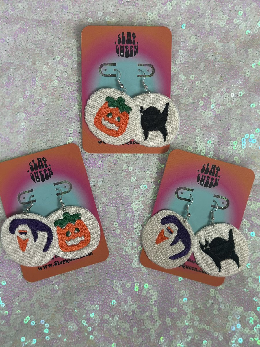 SlapQueenDotCom's tweet photo. The cutest spooky earrings you ever did see 🥹 get them now on the site tehe 👻 https://t.co/xt048QSJm9