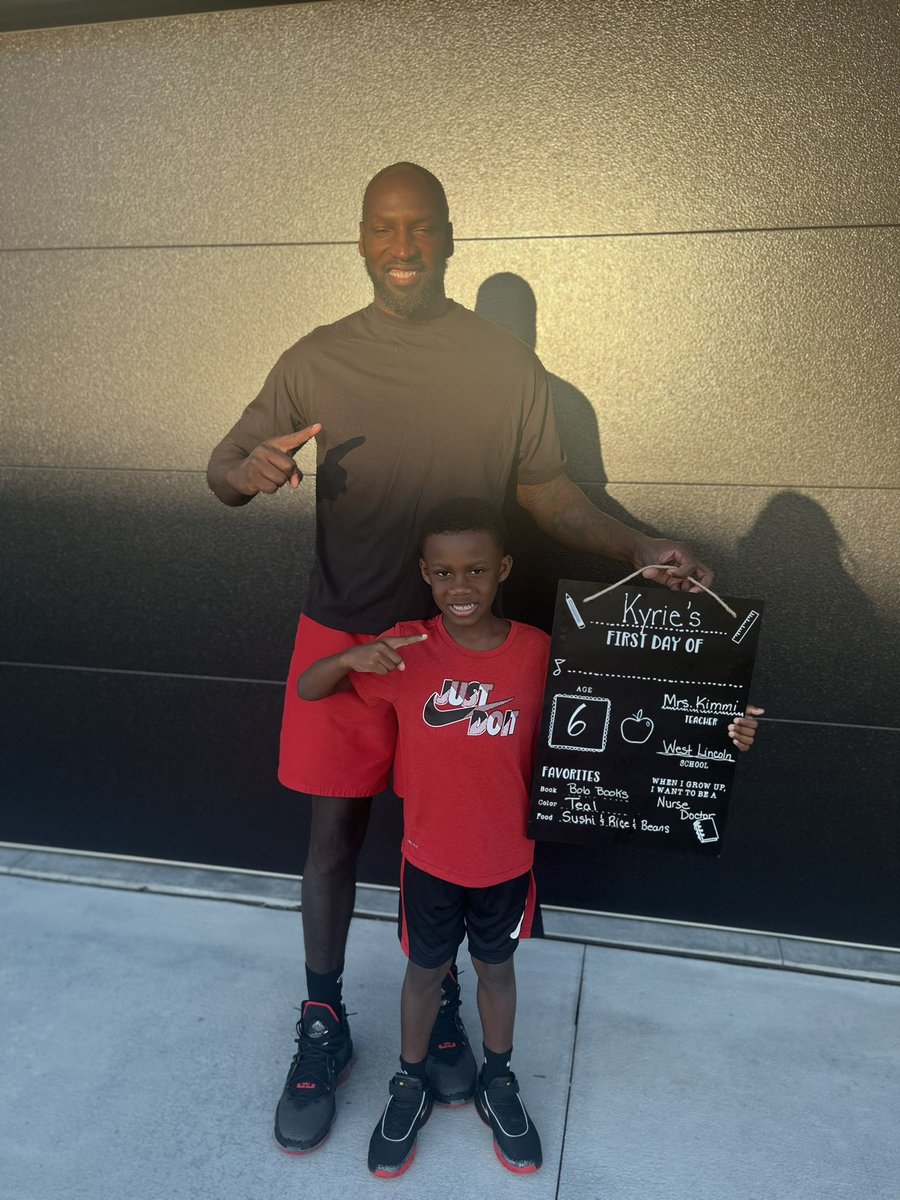 U_Niquely24's tweet image. Father God, 
Be with our strong willed, passionate and competitive six-year-old as he starts first grade! Cover him, Jesus! You are kind, you are smart, you are important and you are handsome, Kyrie! (I know I forgot this grade 🧐) #FirstWeekLPS