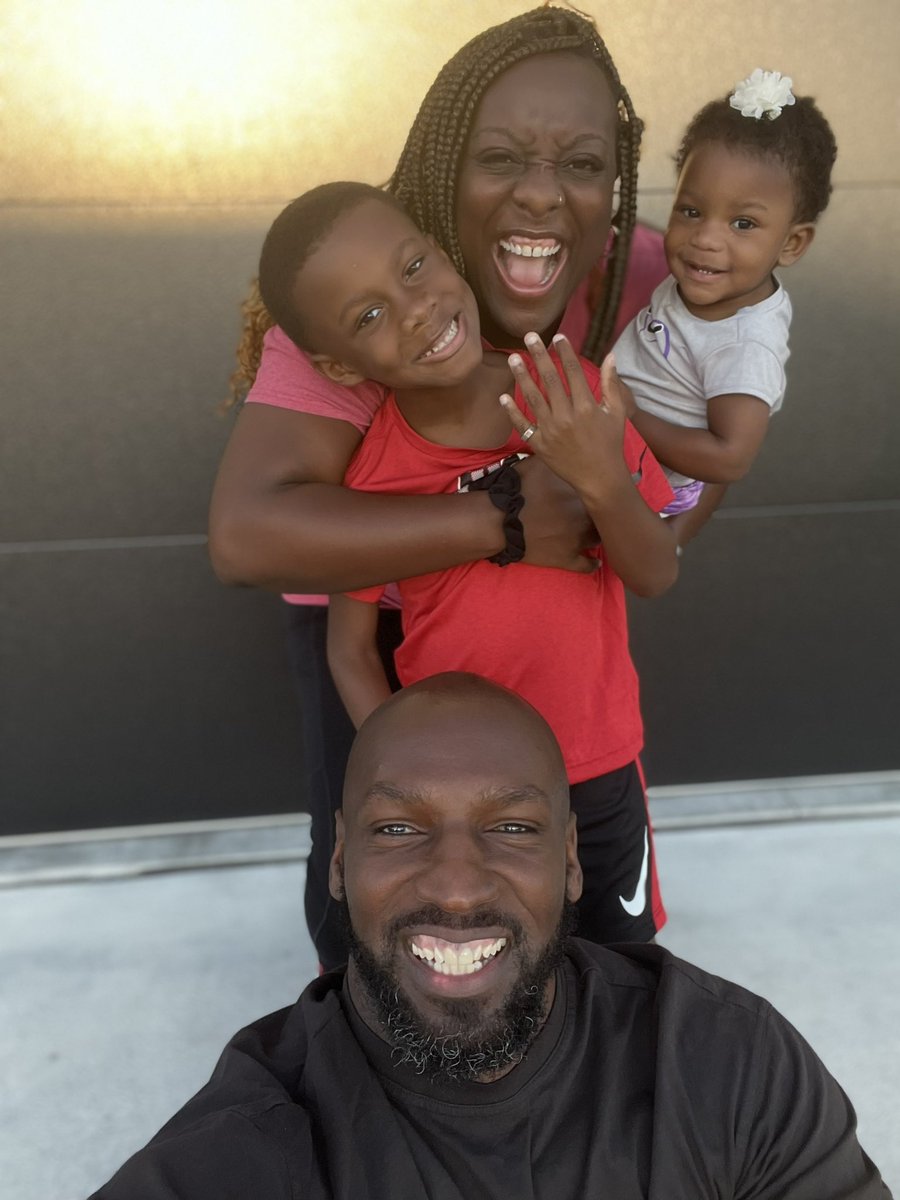 U_Niquely24's tweet image. Father God, 
Be with our strong willed, passionate and competitive six-year-old as he starts first grade! Cover him, Jesus! You are kind, you are smart, you are important and you are handsome, Kyrie! (I know I forgot this grade 🧐) #FirstWeekLPS