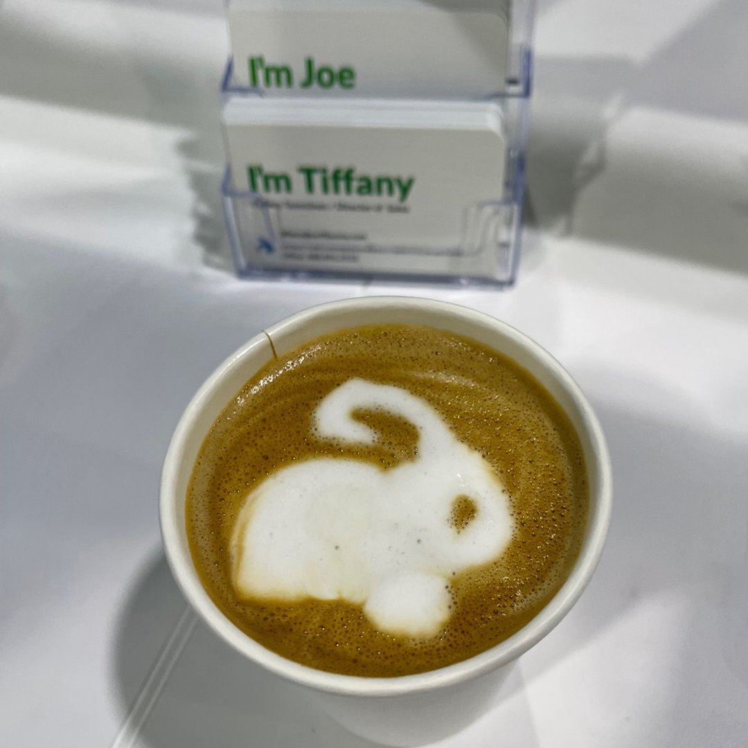 goswiftbunny's tweet image. It's Monday! Who needs a mood booster? If only we could rewind to @NAAhq's #Apartmentalize2023 when our friends over at @livewire_coffee cart made us this AMAZING custom Swift Bunny Logo latte! #customcoffee