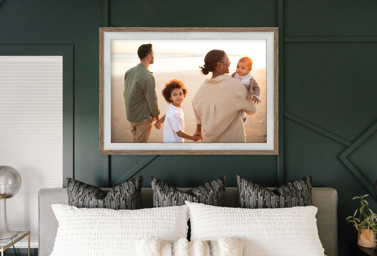 bripro's tweet photo. 🖼 Framed Prints: Catch that End-of-Summer Glow 🌅
Offer Framed Prints with your family sessions and carry the last rays of summer into fall. Save 15% Off All Framed Prints thru 8/30/23. https://t.co/fEDnHJpwr2 for details. https://t.co/JlnRLljHkG