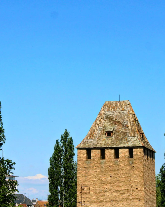 Marie_Boetti's tweet photo. Un petit tour dans Strasbourg 📷 #photography #Alsace #city #Canon #canonphotography https://t.co/9DqCtRUC4f