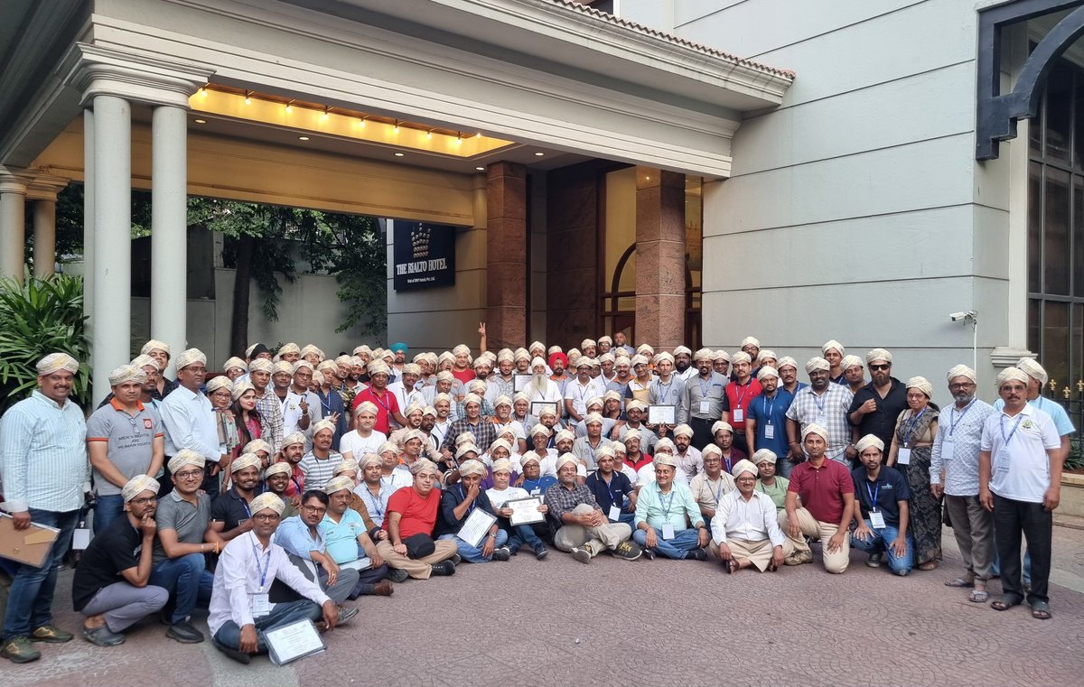 Puruhotra's tweet photo. #13thSIFNationalMeet Group Photo at #NammaBengaluru on #MensRights &amp; #MensHealth https://t.co/RzkWeiVA0D