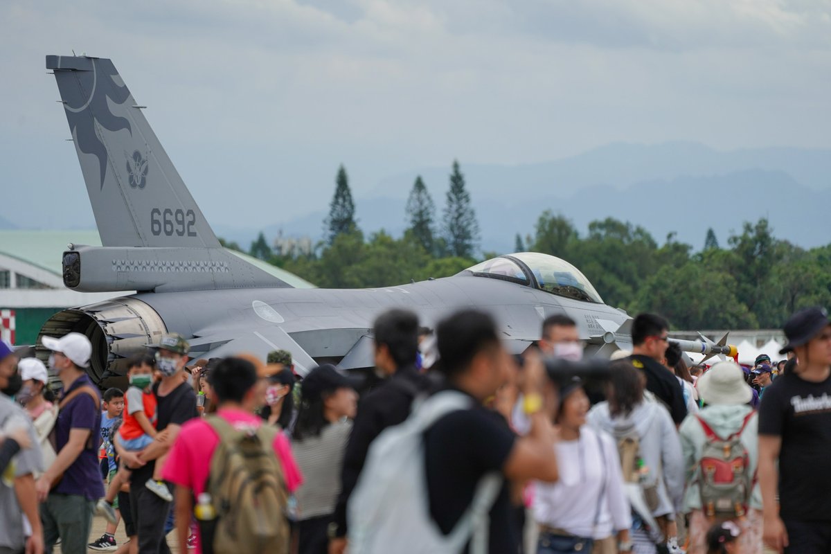219071CSC's tweet photo. 2023 CCK AFB ~
#台湾 #RCMQ #ROCAF #清泉崗空軍基地 #SONYα7III #FE100400GM #写真好きな人と繋がりたい https://t.co/tGCu2afHJe