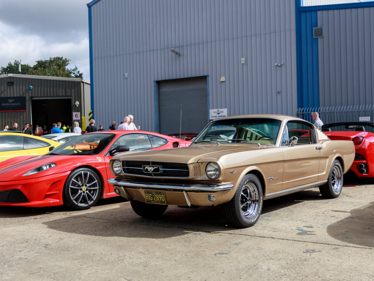 Thanks to <a href="/apexsupercar/">Apex Supercar Club</a>, along with our clients, for joining us at The Coffee Hut ☕️🌤 - the perfect way to spend a Saturday morning! We ended up with a fantastic selection of modern supercars and classic cars together.