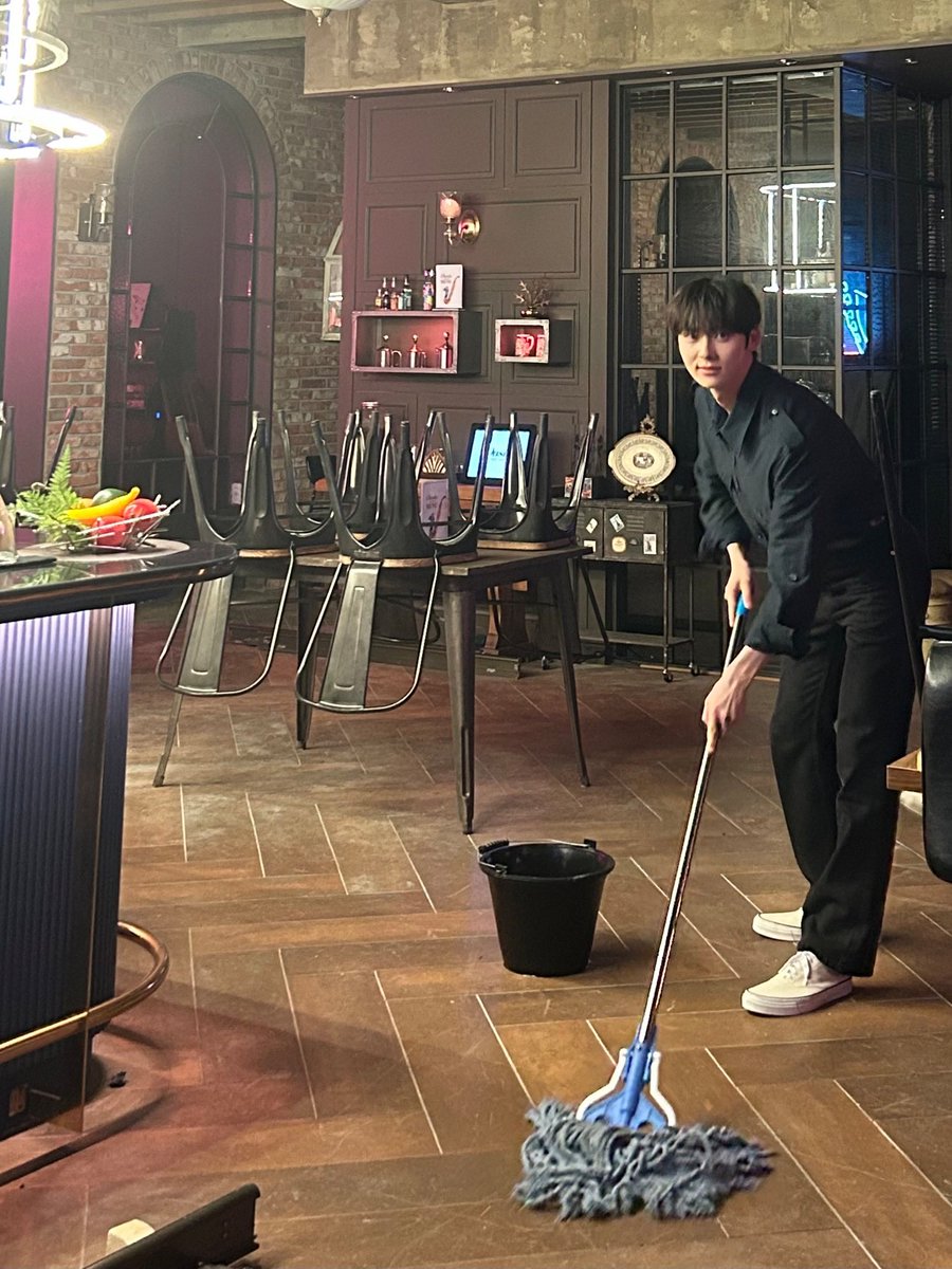 황민현(HWANG MIN HYUN) tweet media