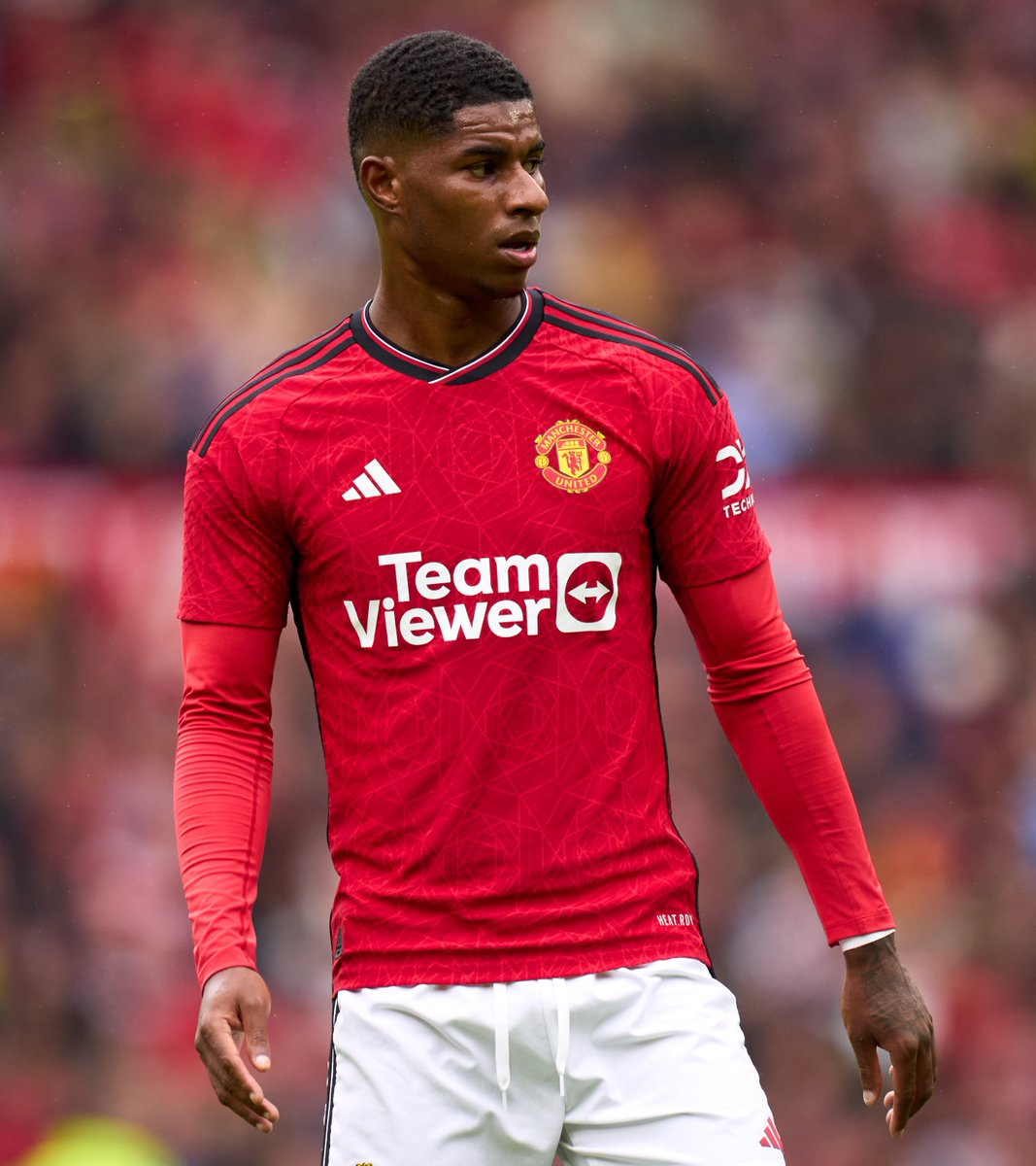 OfficialFPL's tweet photo. Three of the top 10 most-selected Gameweek 1 players are in action tonight for @ManUtd 👀

Rashford - 4,107,040
Fernandes - 2,252,615
Onana - 2,249,613 https://t.co/ukht6fZVcZ