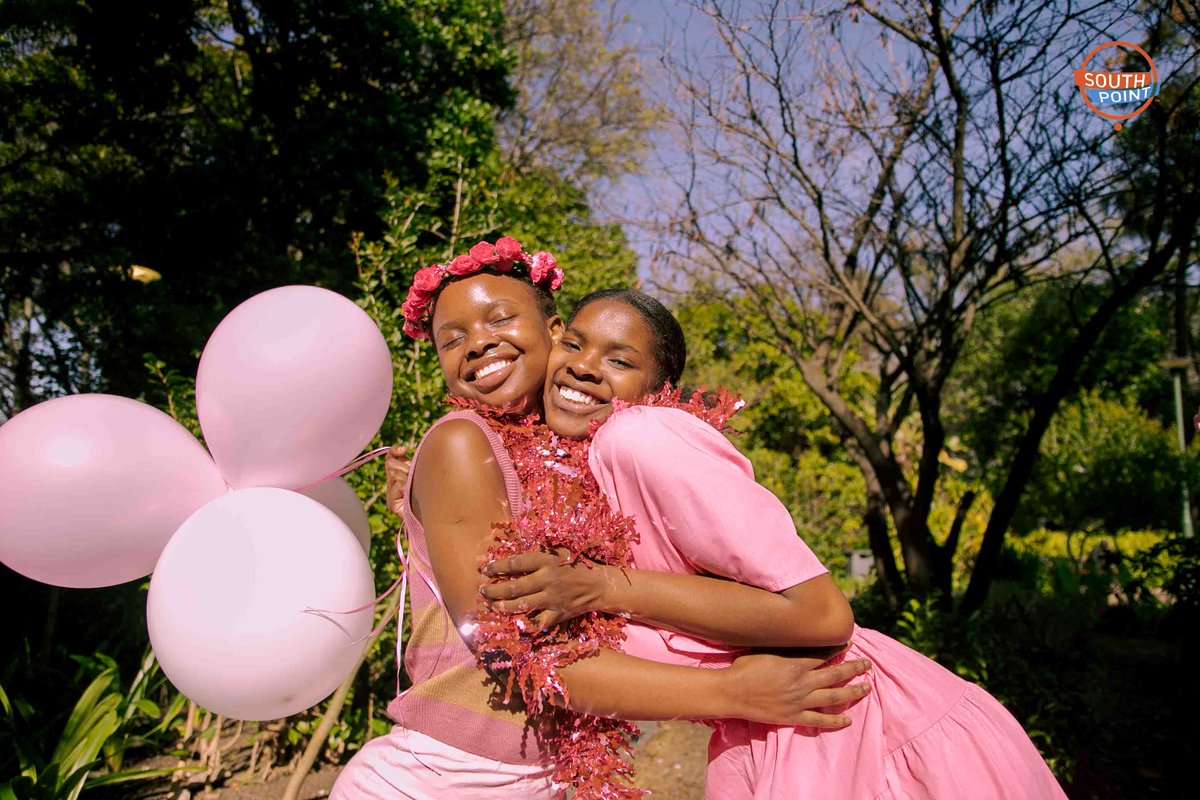 spx_cpt's tweet image. Here to remind all women that they are beautiful, and the jewels of this world. Stay shining queens👑❤️✨

#IAmShe #WomensMonth #SP20years